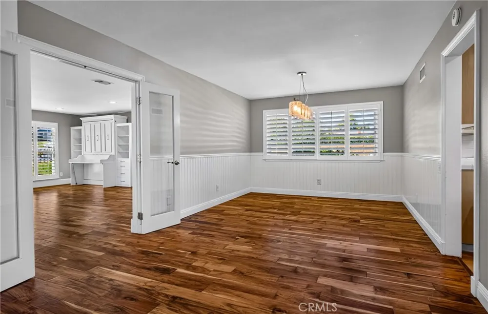 1250 W Palm Redlands, CA 92373