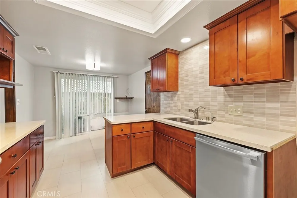 317 E Duarte #4 Arcadia, CA 91006