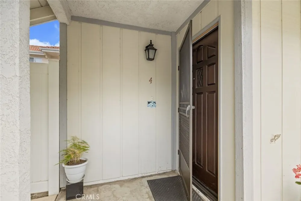 317 E Duarte #4 Arcadia, CA 91006