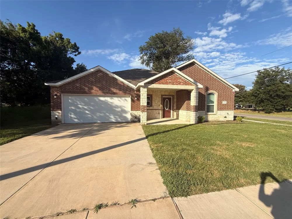 101 Boone Street Terrell, TX 75160