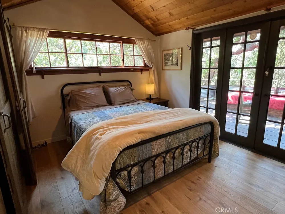 456 S Skyline Drive Thousand Oaks, CA 91361