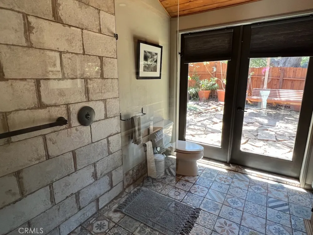 456 S Skyline Drive Thousand Oaks, CA 91361