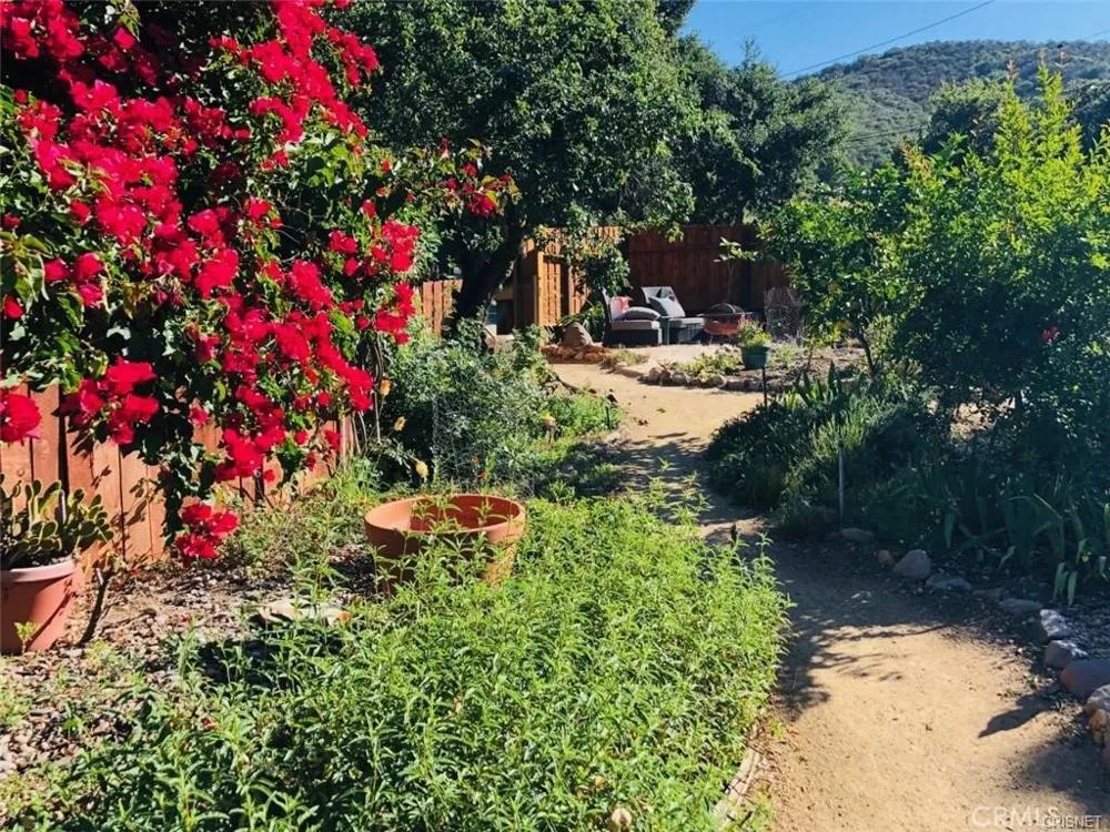 456 S Skyline Drive Thousand Oaks, CA 91361
