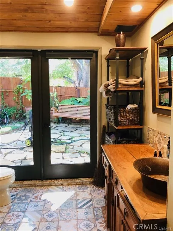 456 S Skyline Drive Thousand Oaks, CA 91361