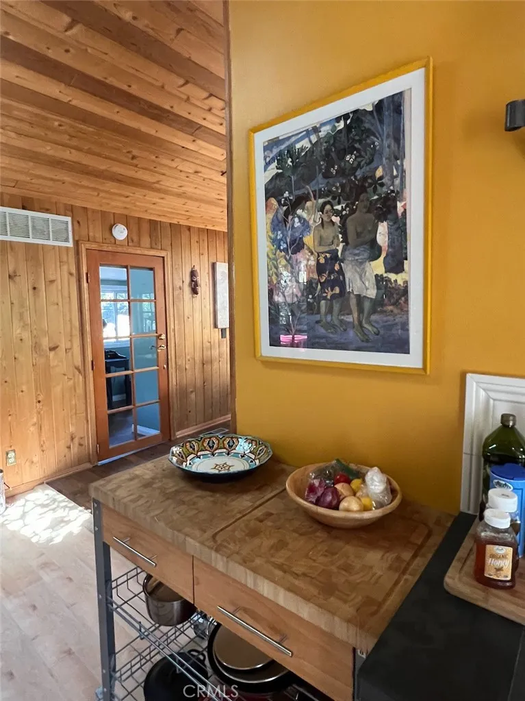 456 S Skyline Drive Thousand Oaks, CA 91361
