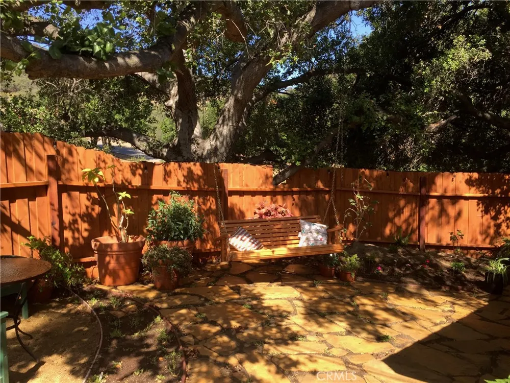 456 S Skyline Drive Thousand Oaks, CA 91361
