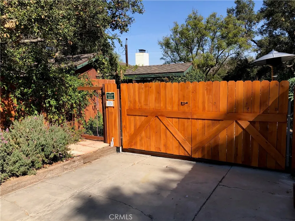 456 S Skyline Drive Thousand Oaks, CA 91361