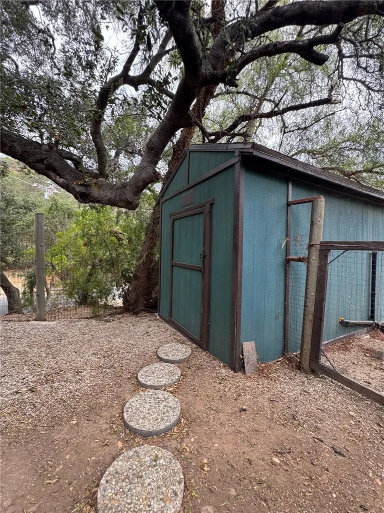 456 S Skyline Drive Thousand Oaks, CA 91361
