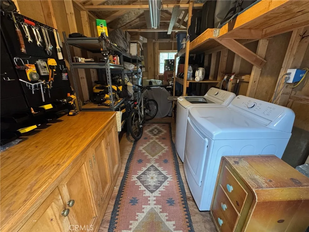 456 S Skyline Drive Thousand Oaks, CA 91361