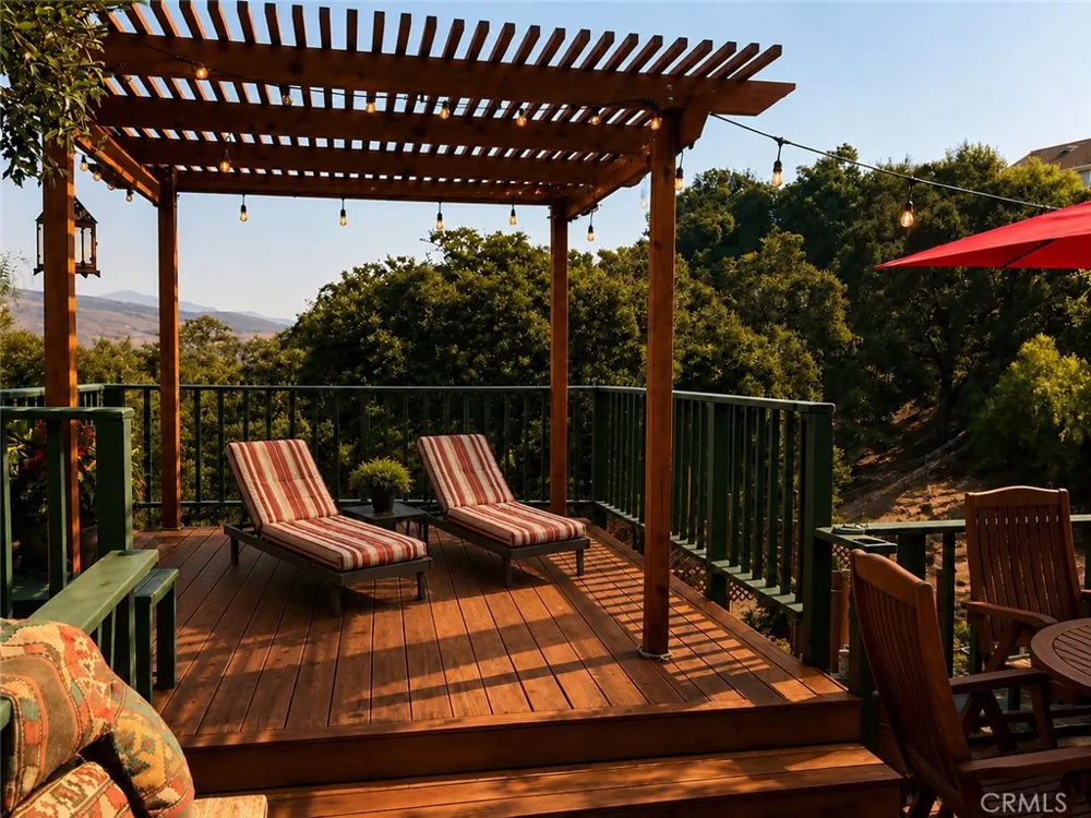 456 S Skyline Drive Thousand Oaks, CA 91361