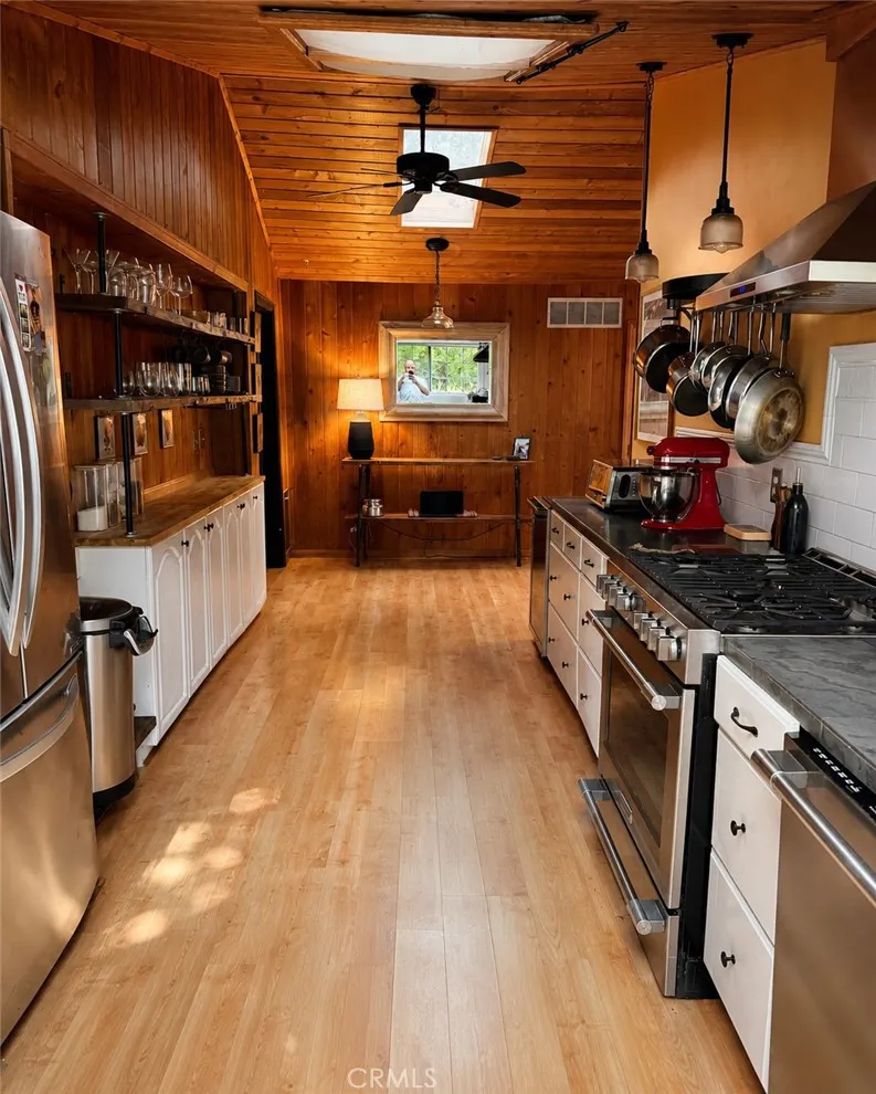 456 S Skyline Drive Thousand Oaks, CA 91361