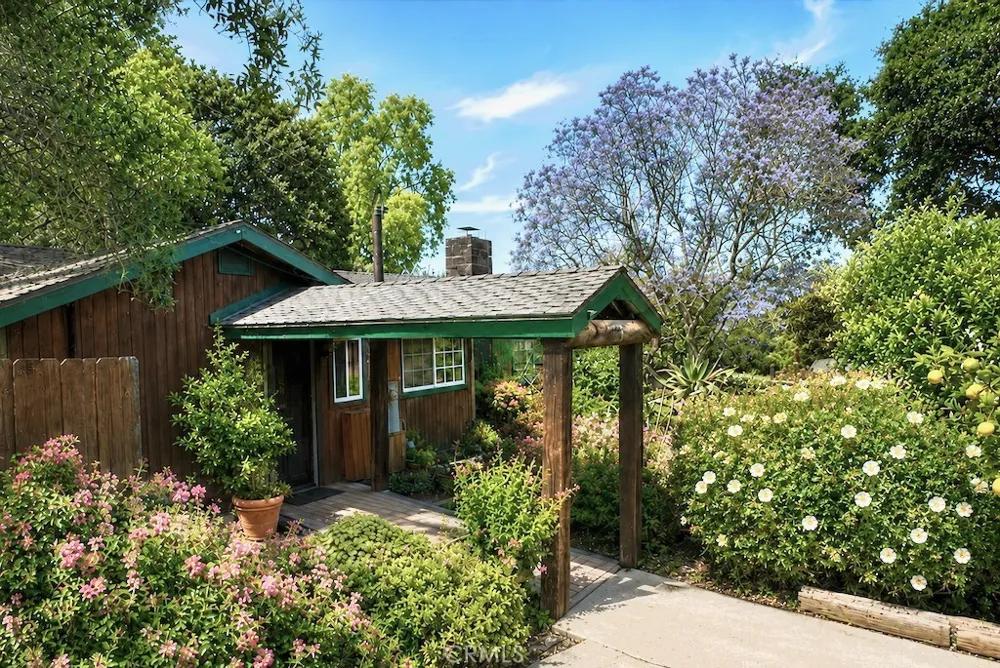456 S Skyline Drive Thousand Oaks, CA 91361
