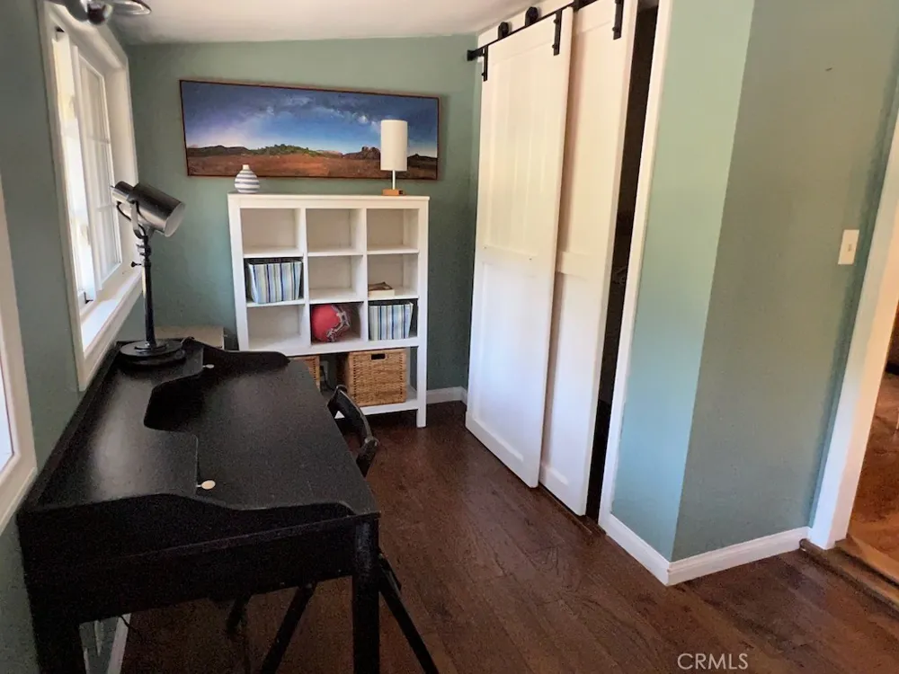 456 S Skyline Drive Thousand Oaks, CA 91361