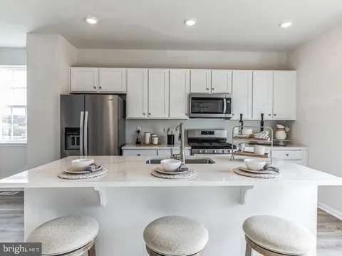 260 MACOUN WAY