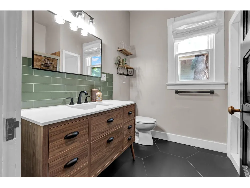 405 Bimson Avenue Berthoud, CO 80513