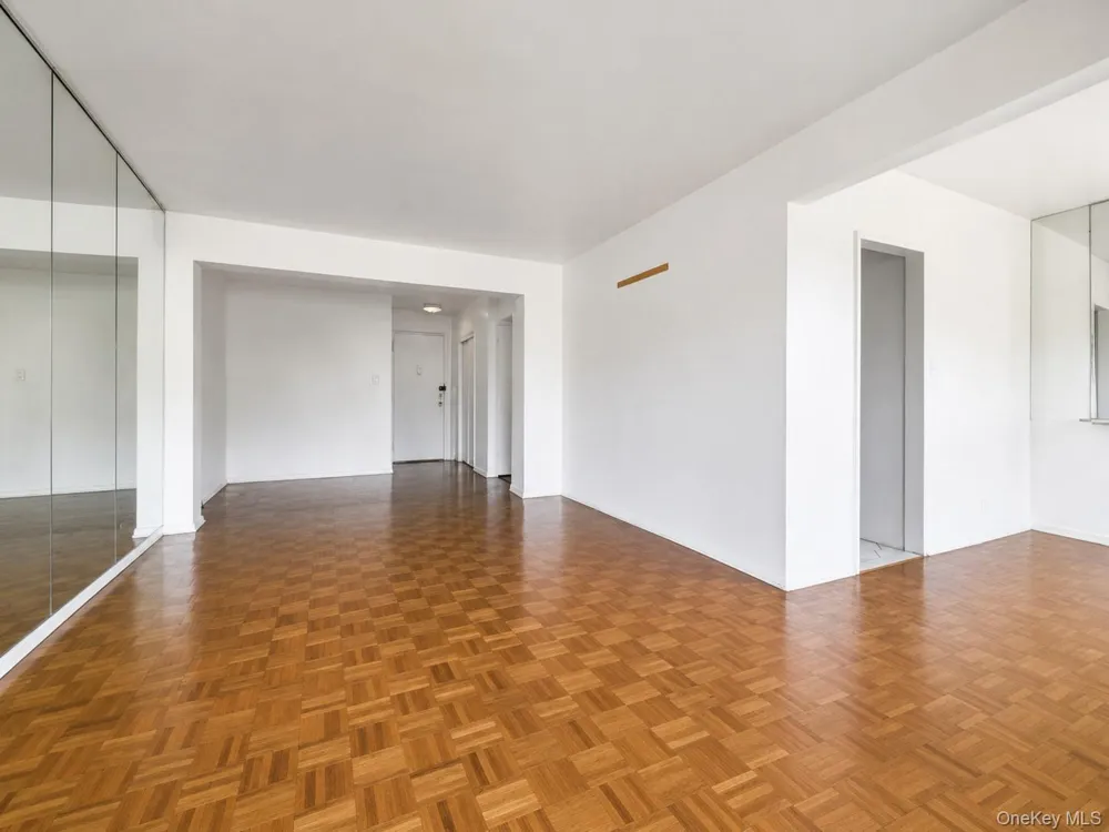 226-26 Union Turnpike #1F Oakland Gardens, NY 11364