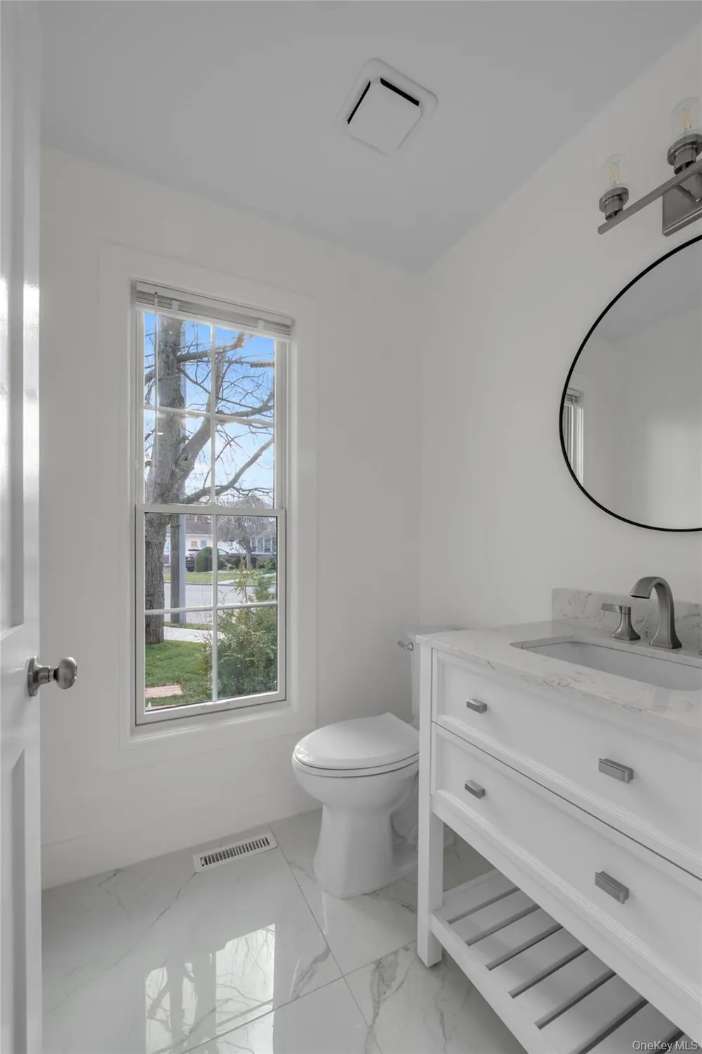 1 Manhasset Avenue #B Port Washington, NY 11050