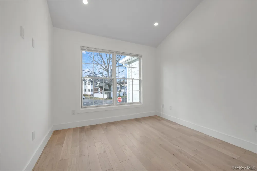 1 Manhasset Avenue #B Port Washington, NY 11050