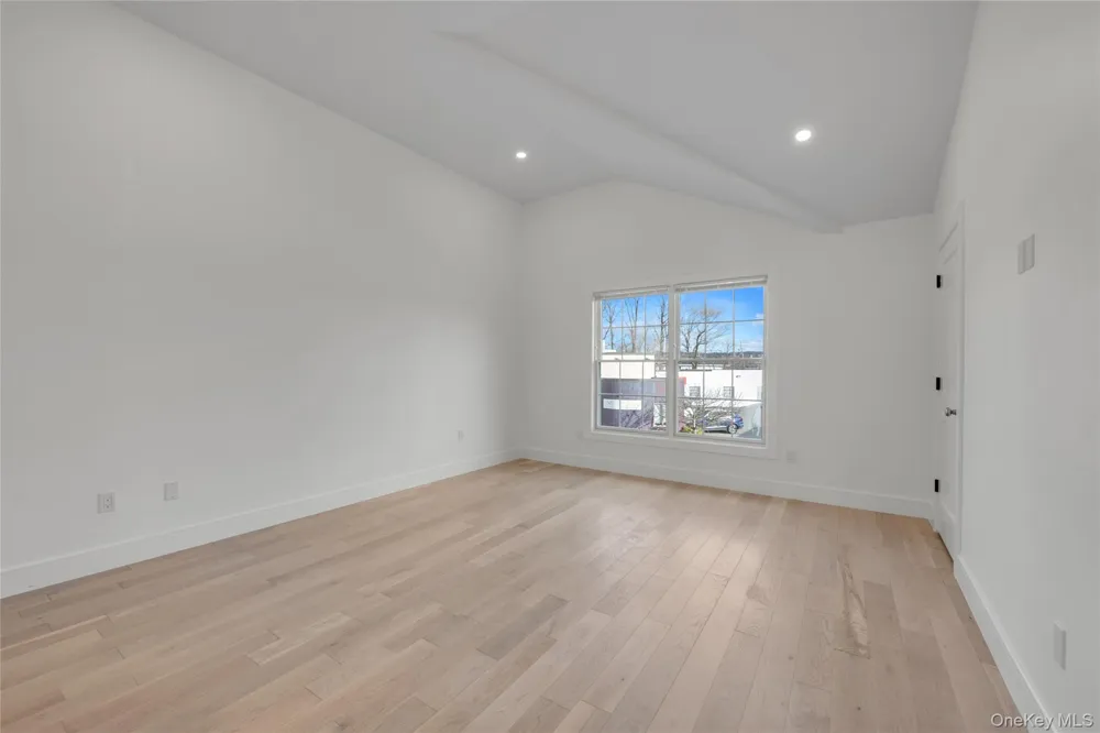1 Manhasset Avenue #B Port Washington, NY 11050