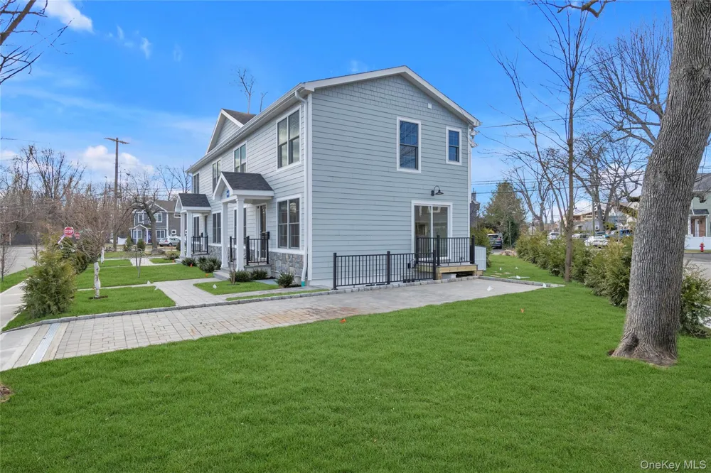 1 Manhasset Avenue #B Port Washington, NY 11050
