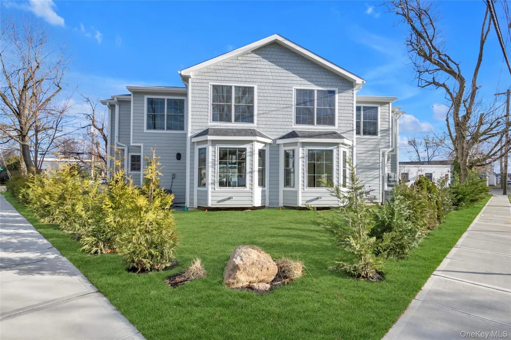 1 Manhasset Avenue #B Port Washington, NY 11050