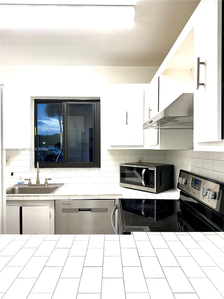 131 SW 109th Ave #L5 Sweetwater, FL 33174