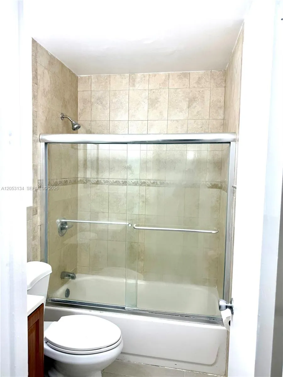 131 SW 109th Ave #L5 Sweetwater, FL 33174