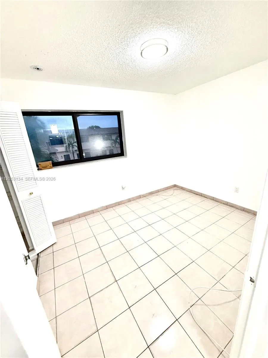 131 SW 109th Ave #L5 Sweetwater, FL 33174