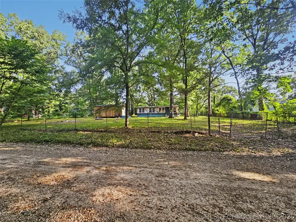 23832 E 865 ROAD Welling, OK 74471