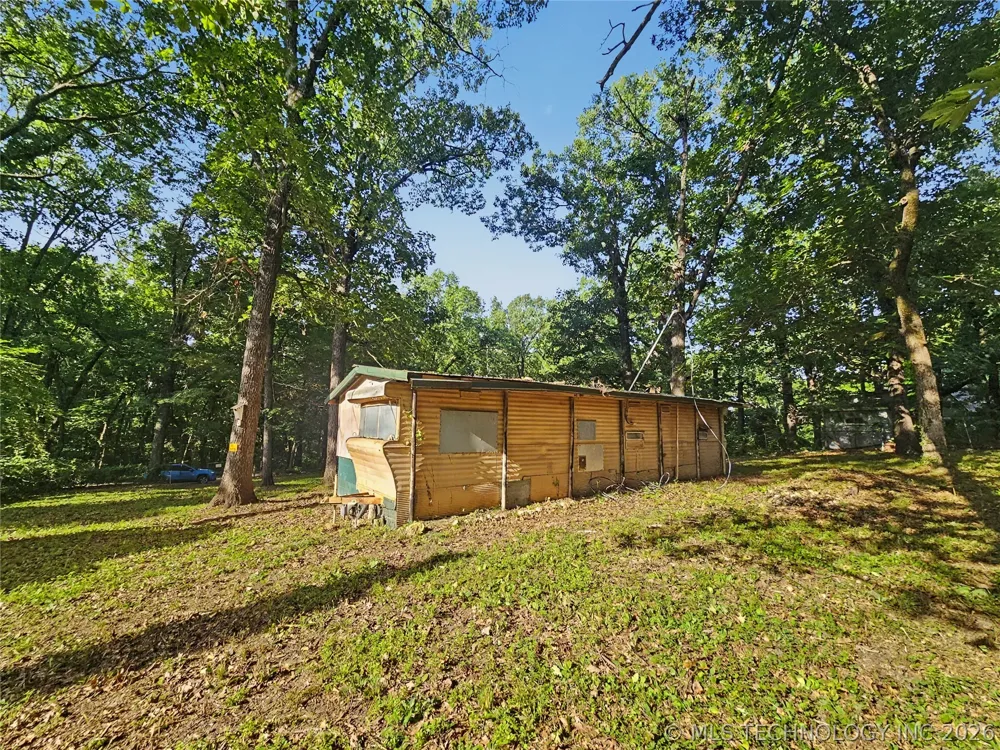 23832 E 865 ROAD Welling, OK 74471