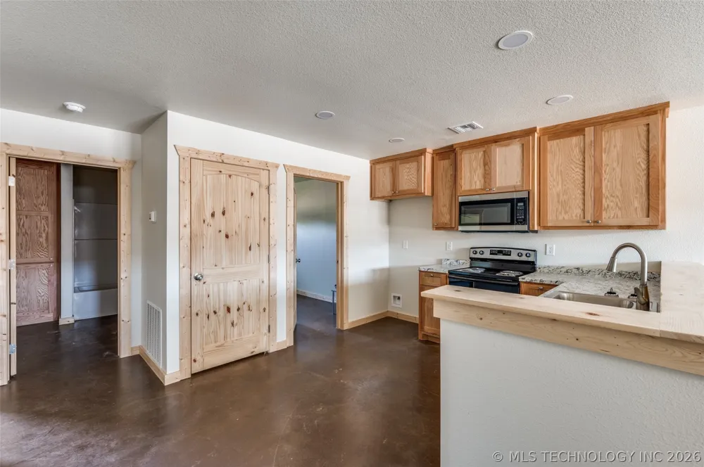 19017 Cabo Way #19023 Thackerville, OK 73459