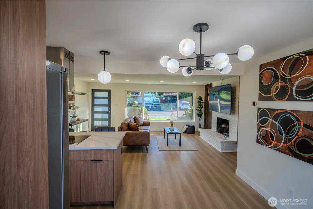 7716 S Mission Drive Seattle, WA 98178