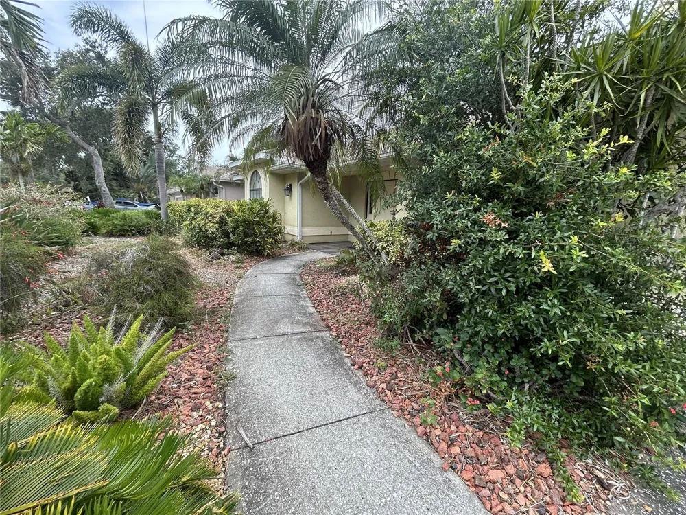 1612 GULF BEACH BOULEVARD Tarpon Springs, FL 34689