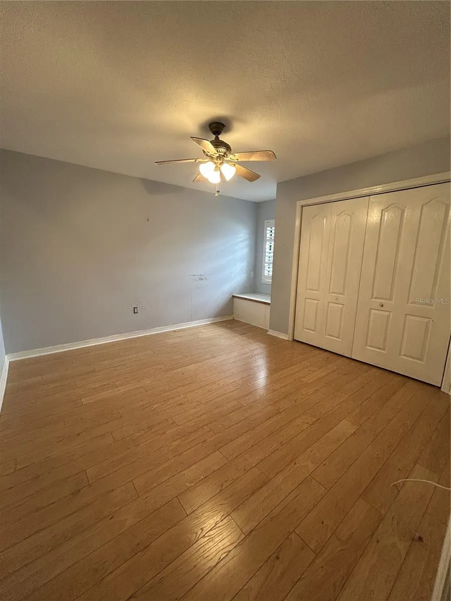1612 GULF BEACH BOULEVARD Tarpon Springs, FL 34689