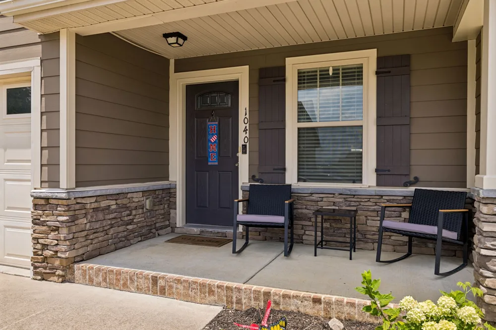 1040 Neeleys Bnd Spring Hill, TN 37174