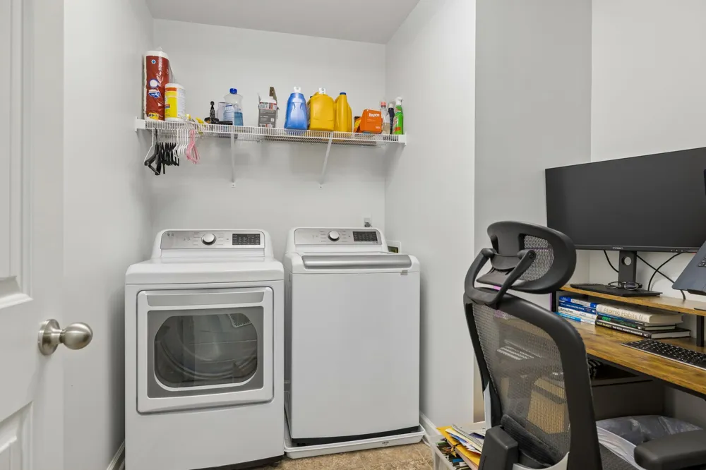 1040 Neeleys Bnd Spring Hill, TN 37174