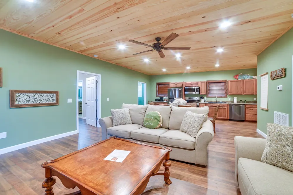 3010 Highwater Rd Waverly, TN 37185