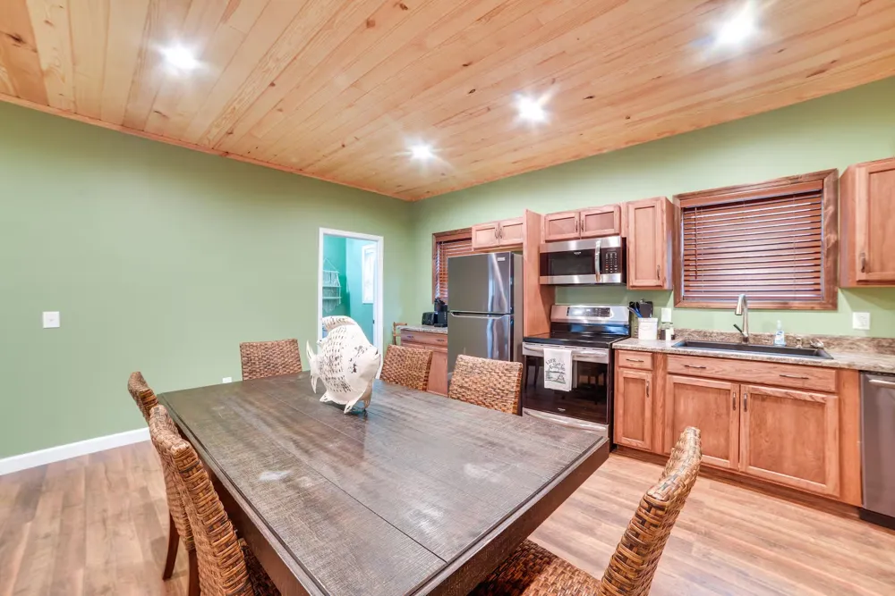 3010 Highwater Rd Waverly, TN 37185