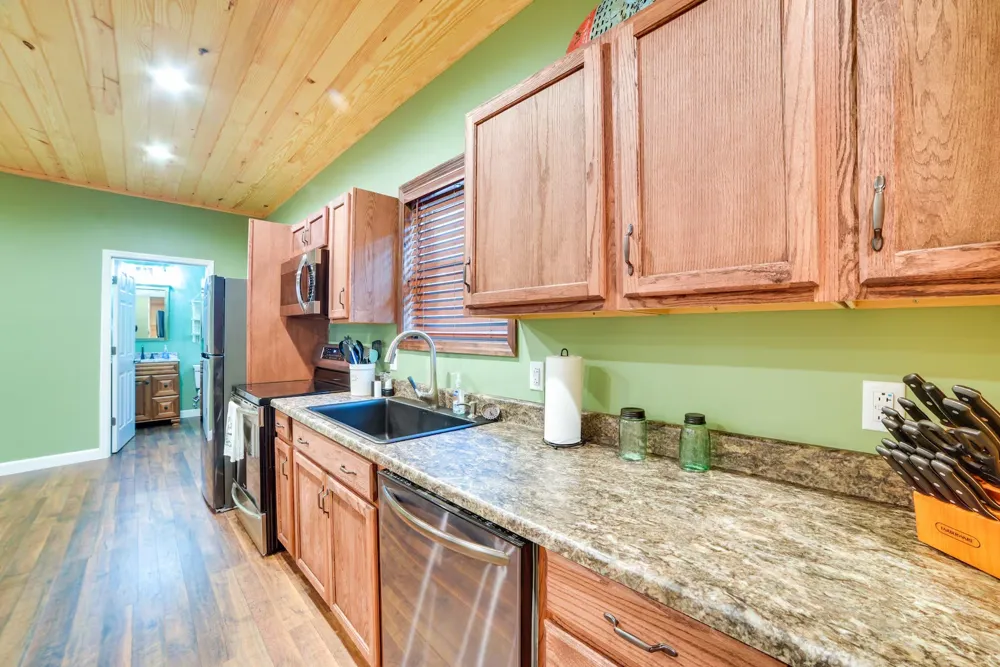 3010 Highwater Rd Waverly, TN 37185