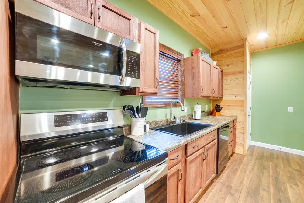 3010 Highwater Rd Waverly, TN 37185