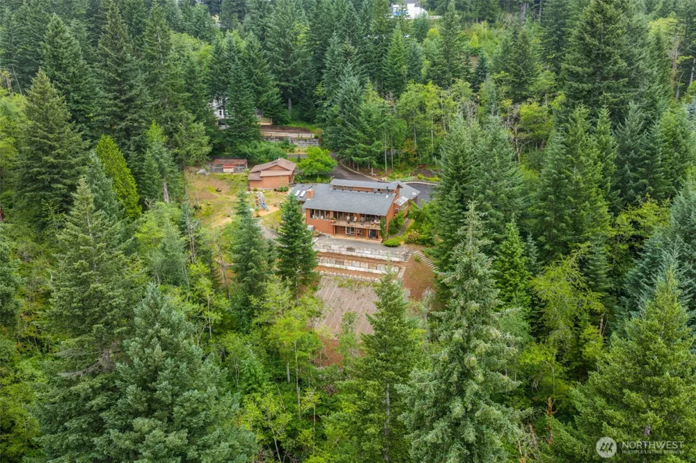 15317 NE Winsor Drive Brush Prairie, WA 98606
