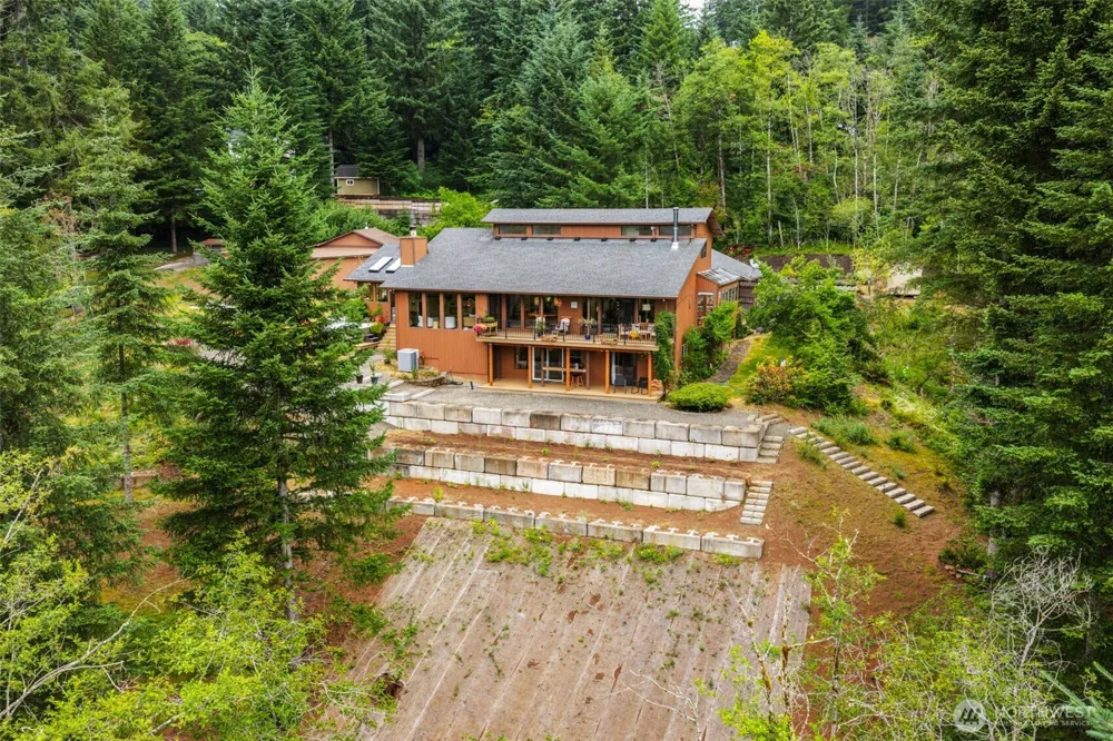 15317 NE Winsor Drive Brush Prairie, WA 98606