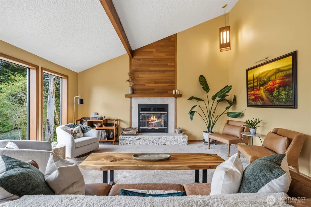 15317 NE Winsor Drive Brush Prairie, WA 98606