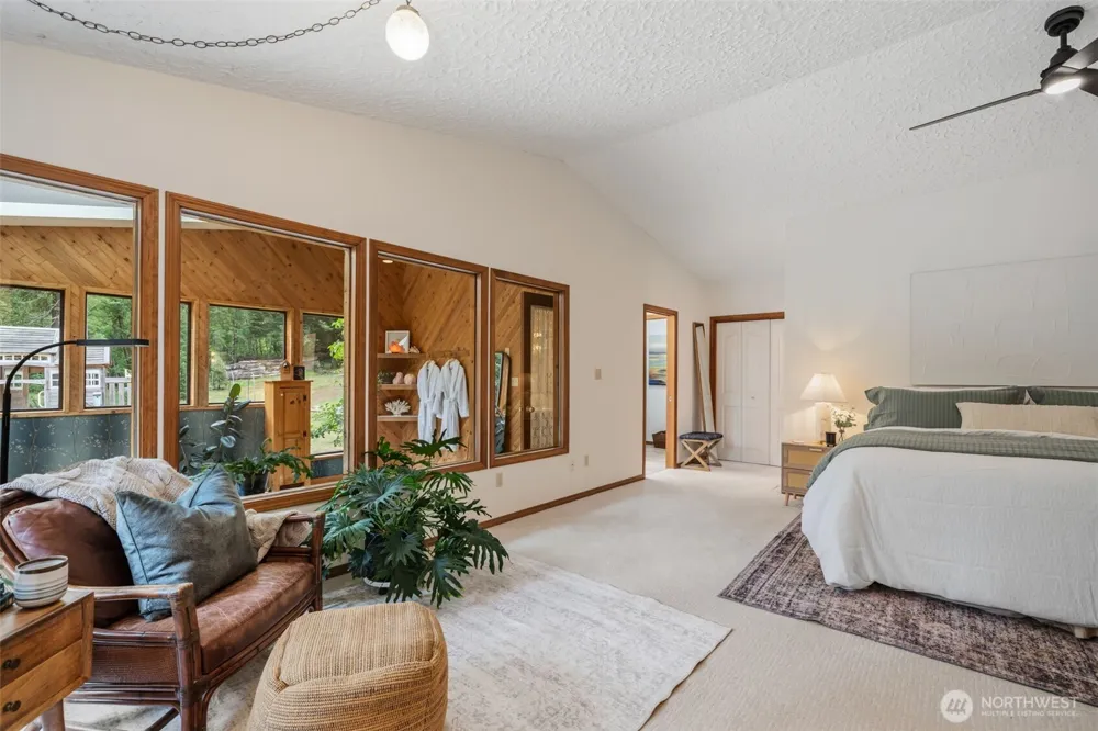 15317 NE Winsor Drive Brush Prairie, WA 98606