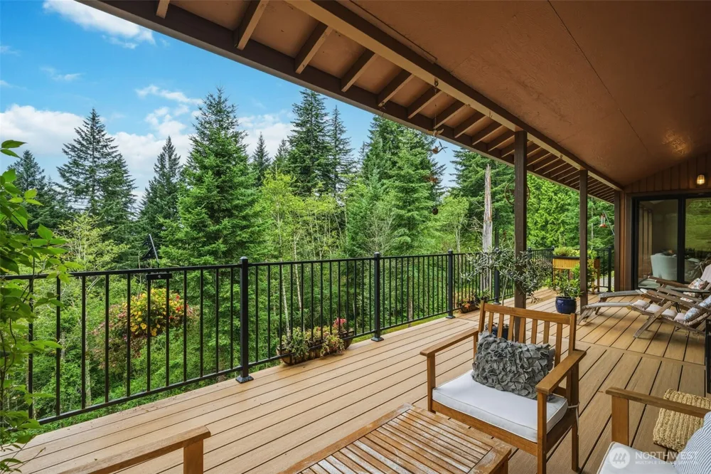 15317 NE Winsor Drive Brush Prairie, WA 98606