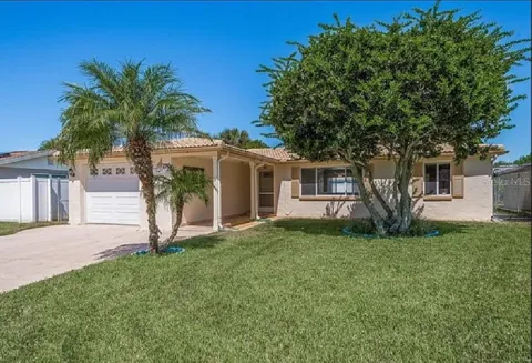 4625 COMPASS COURT