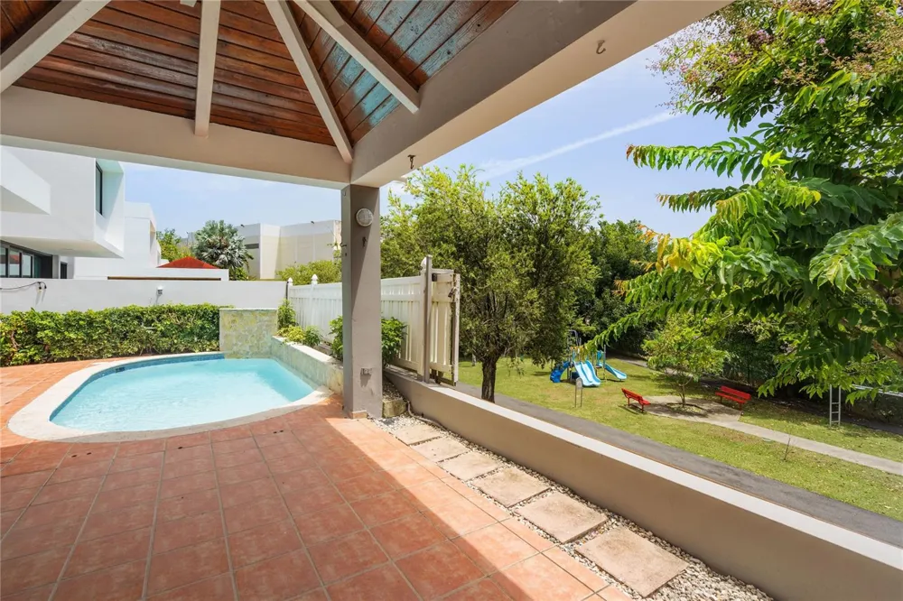 G7 SICILIA Guaynabo, PR 00966