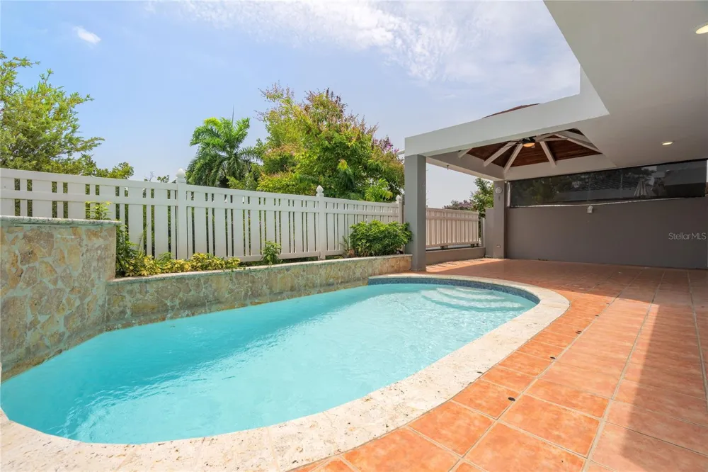 G7 SICILIA Guaynabo, PR 00966