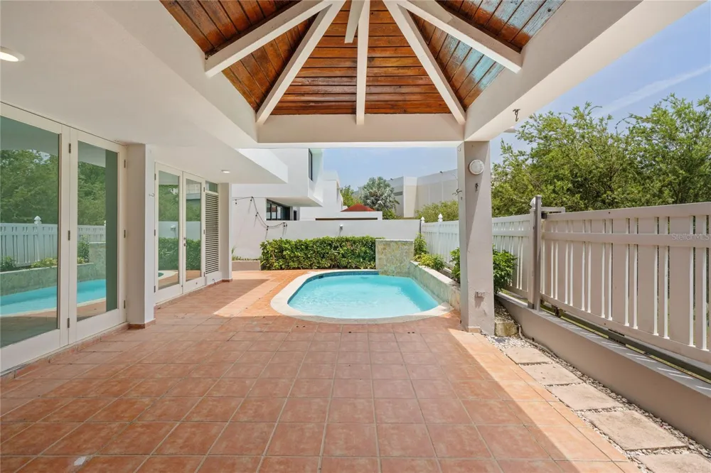 G7 SICILIA Guaynabo, PR 00966