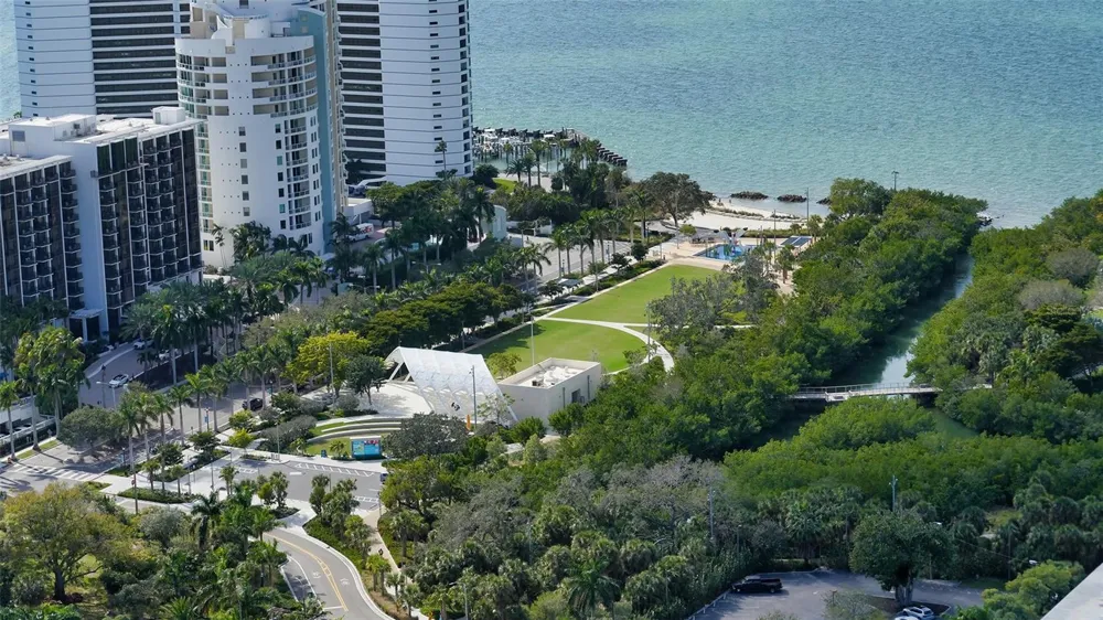 1064 TAMIAMI TRAIL #1320 Sarasota, FL 34236